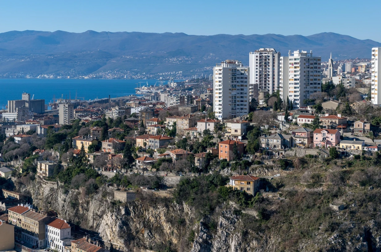Grad Rijeka planira se 'odreći dijela kolača' kako bi građani imali veće neto plaće