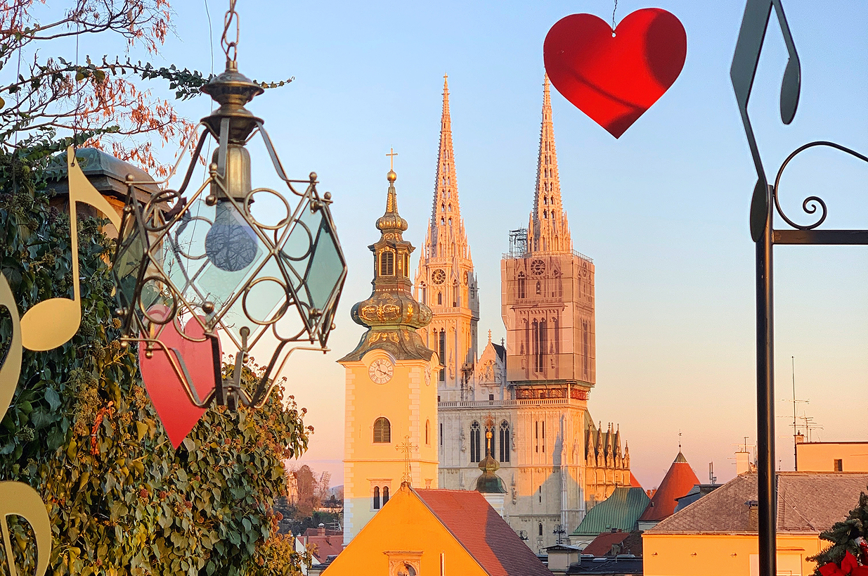 Zagreb, grad u Hrvatskoj s najviše isplata božićnica: Otkrijte tko će dobiti 350 eura, a tko 100 eura