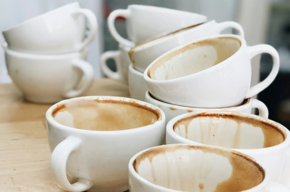 Plaća od 830 do 900 € neto za 'nošenje kave' po službenim prostorijama Koprivničko-križevačke županije