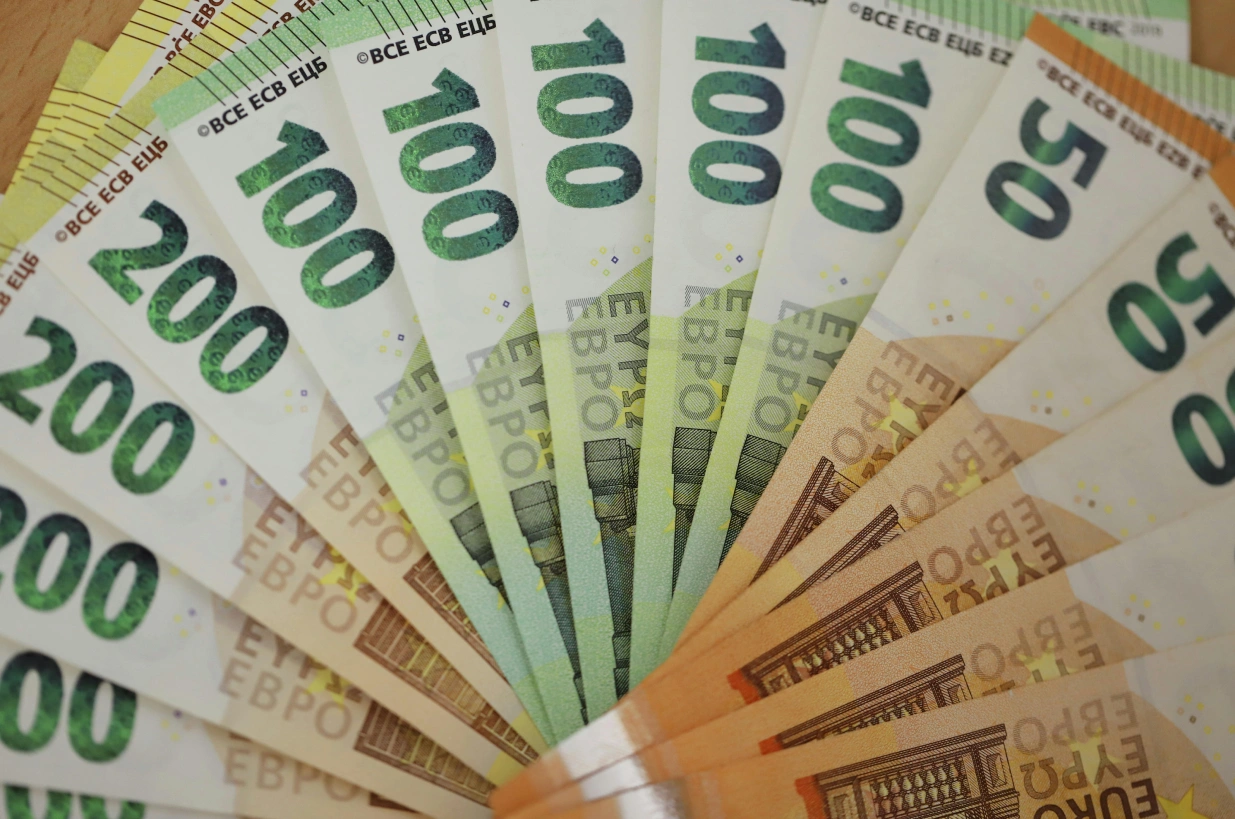 Zagreb nastavlja 'bježati' ostatku Hrvatske: Prosječna neto plaća iznosi 1.693 eura